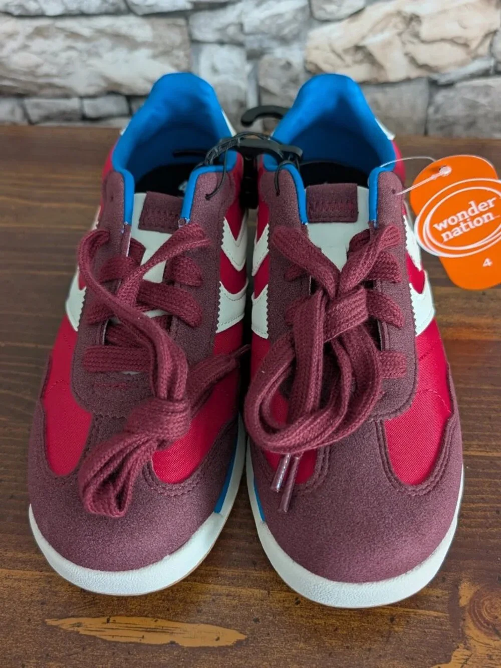 Wonder Nation Boys Retro Jogger Sneakers Size 4 Burgundy Red Blue Gum Sole NWT